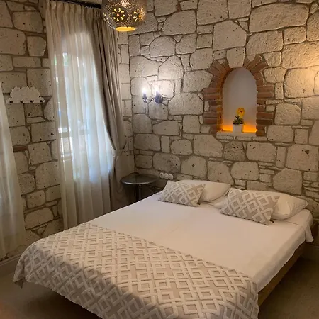 Yuga Alaçatı