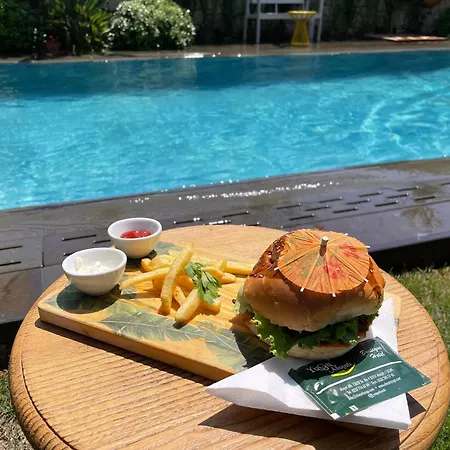 尤加阿拉卡提酒店 2* 阿拉恰特