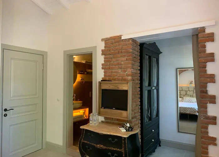 Yuga 2* Алачати